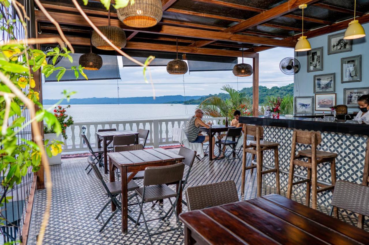Hotel Casona De La Isla Flores Exteriör bild