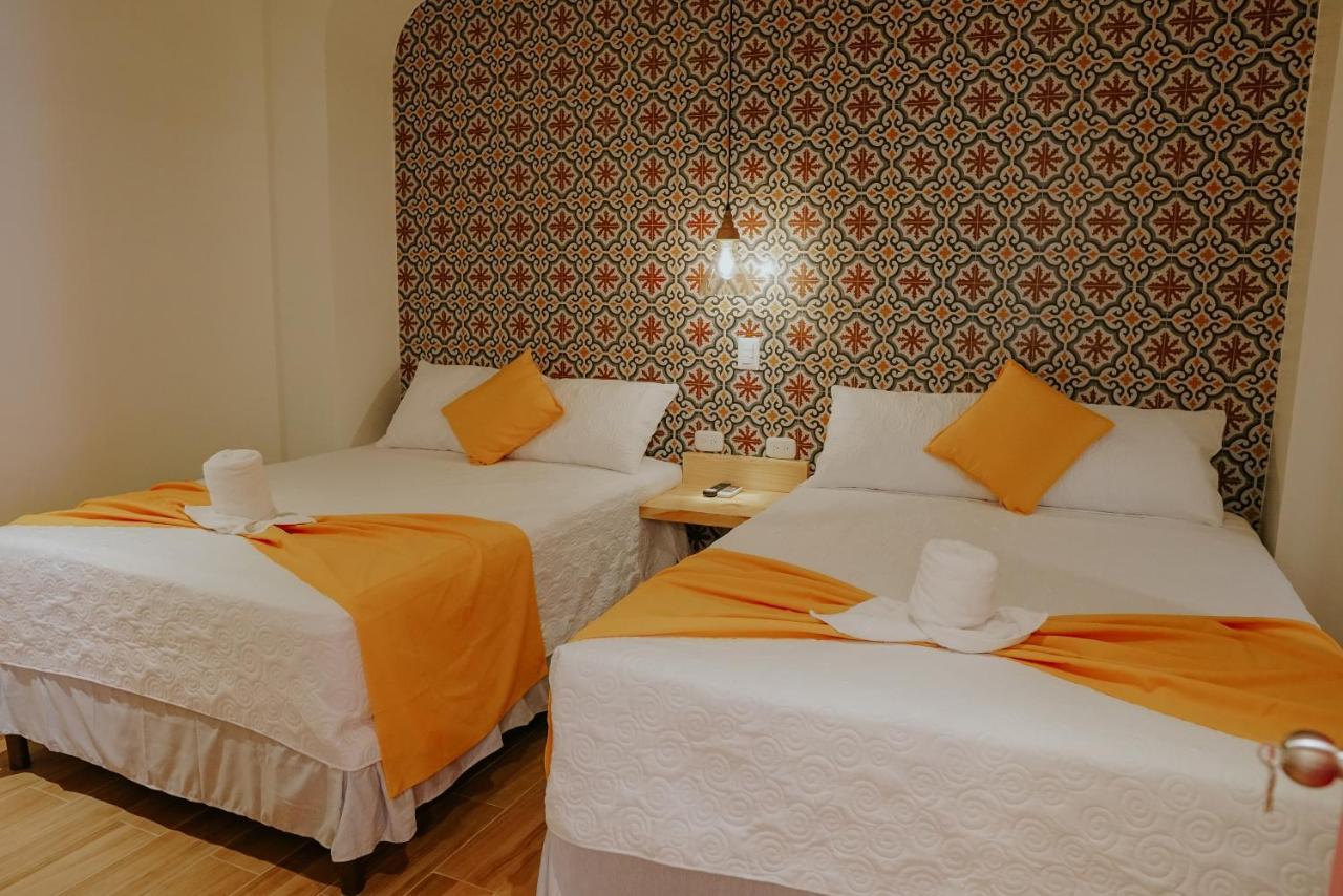 Hotel Casona De La Isla Flores Exteriör bild