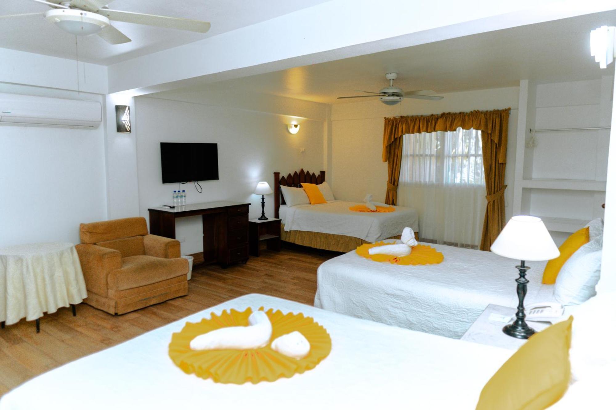 Hotel Casona De La Isla Flores Exteriör bild